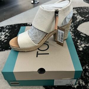 TOMS Women's Majorca platform